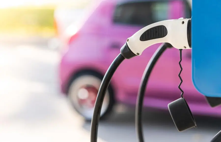 ev-charging-para