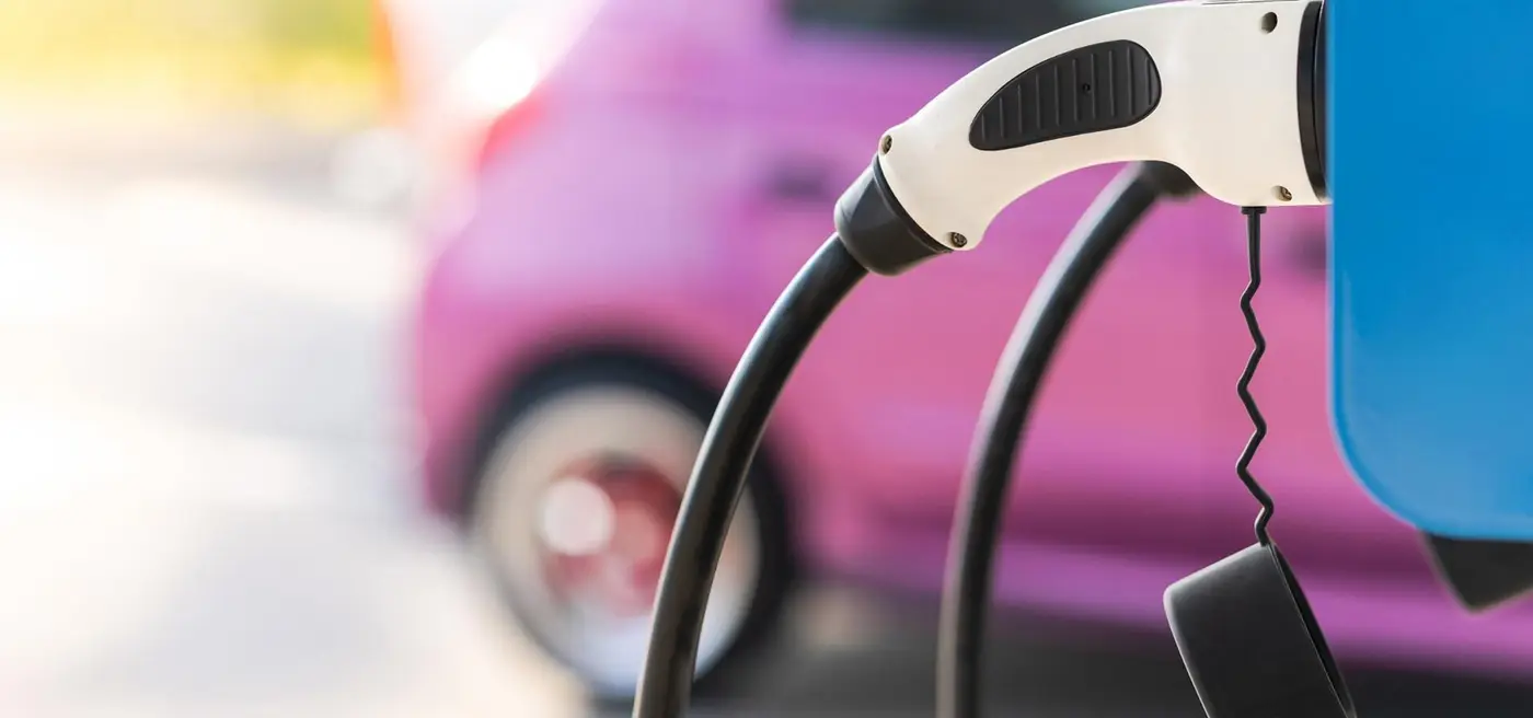 ev-charging-para